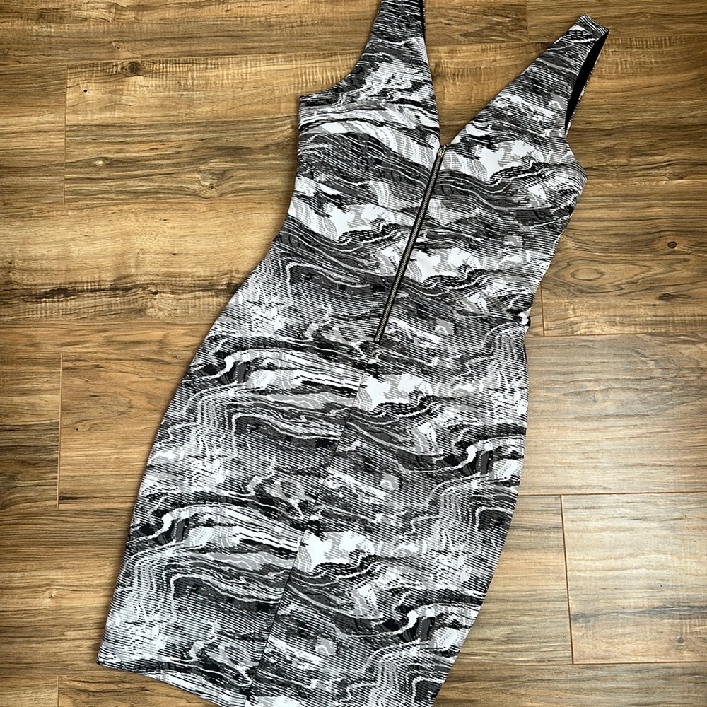 Midi Guess dress